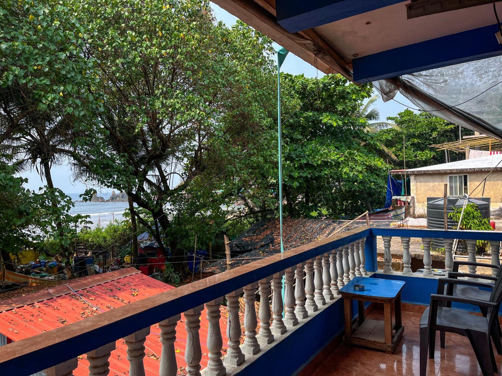 12 Monks - Beachside Hostel Arambol Exterior photo