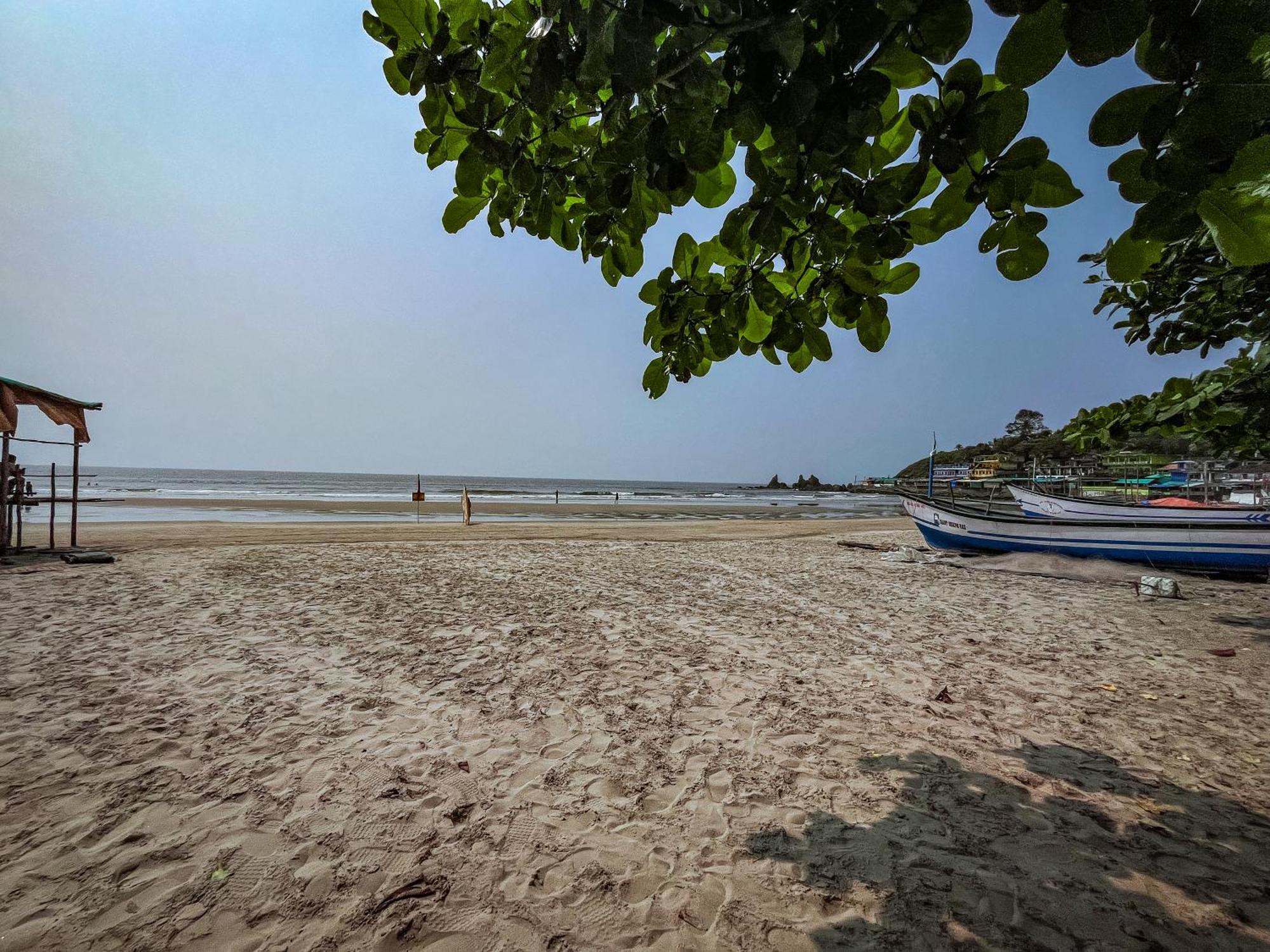 12 Monks - Beachside Hostel Arambol Exterior photo